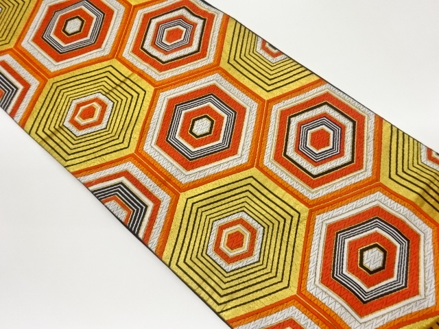 子持ち亀甲模様織出し袋帯